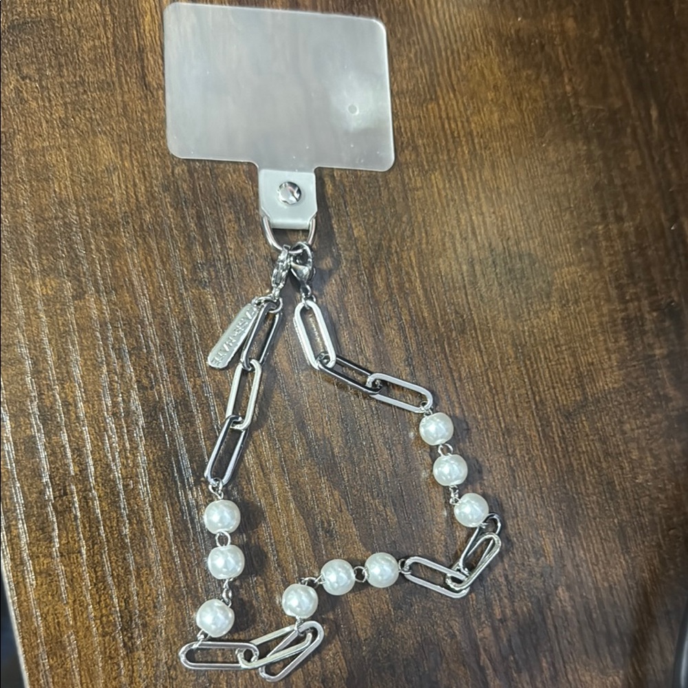Silver and White Pearl Chain Bracelet